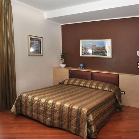 Dulcinea Hotel Muggia Bagian luar foto