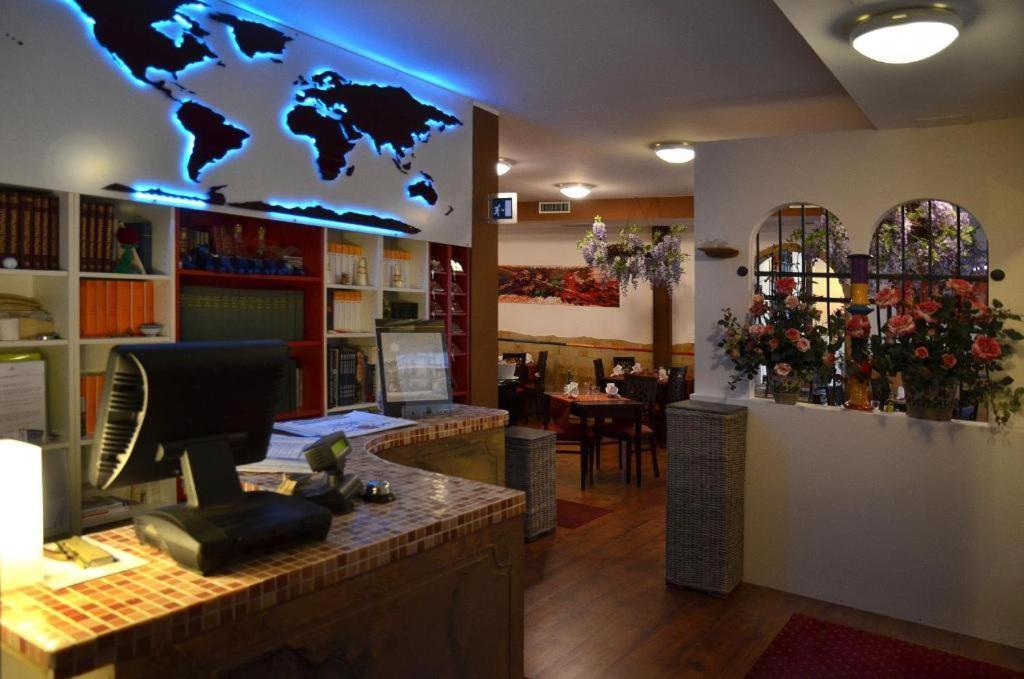 Dulcinea Hotel Muggia Bagian luar foto