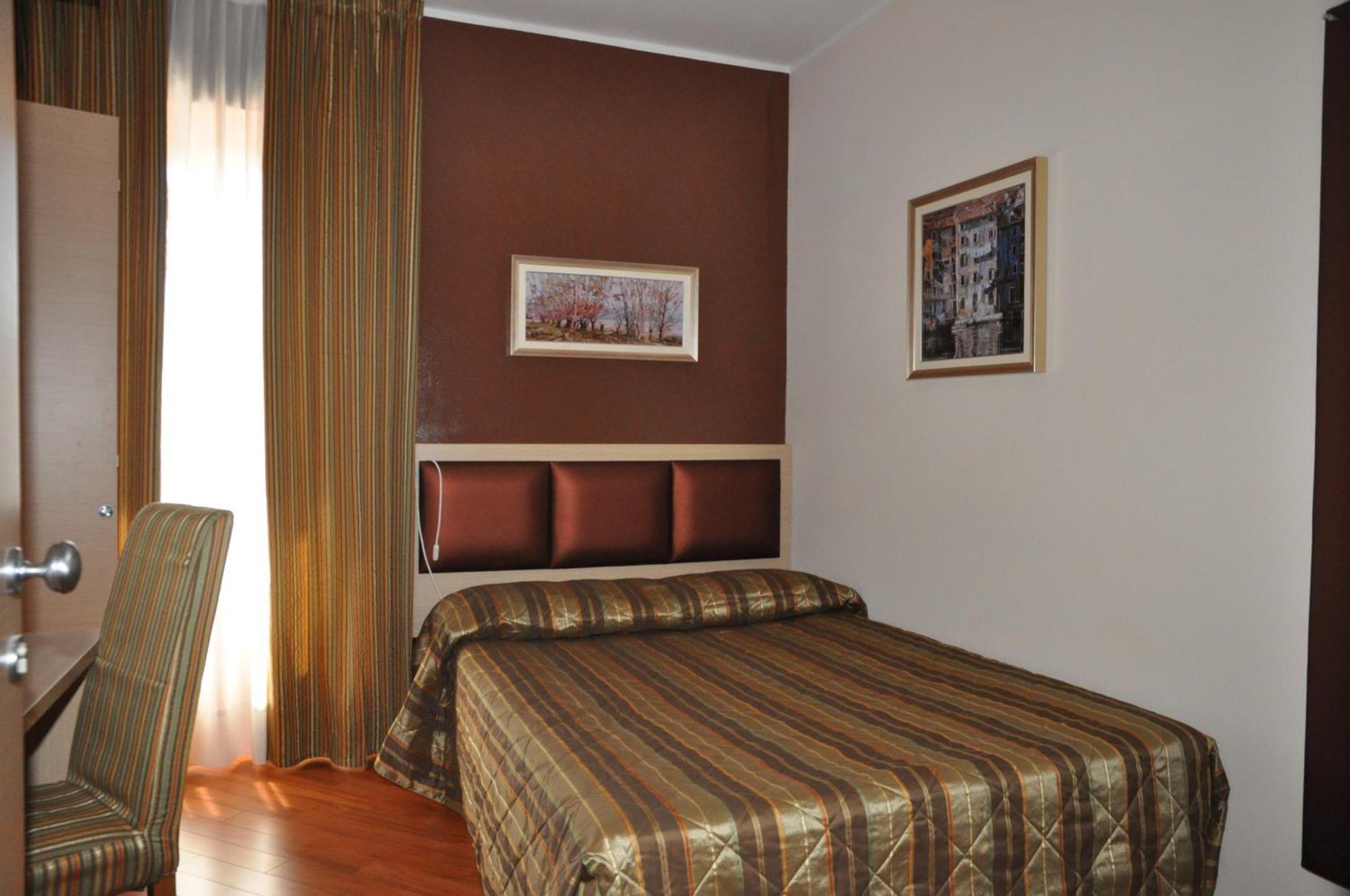 Dulcinea Hotel Muggia Bagian luar foto
